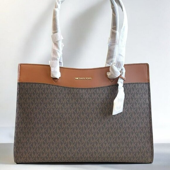 NWT Michael Kors Large Tote - Picture 13 of 14